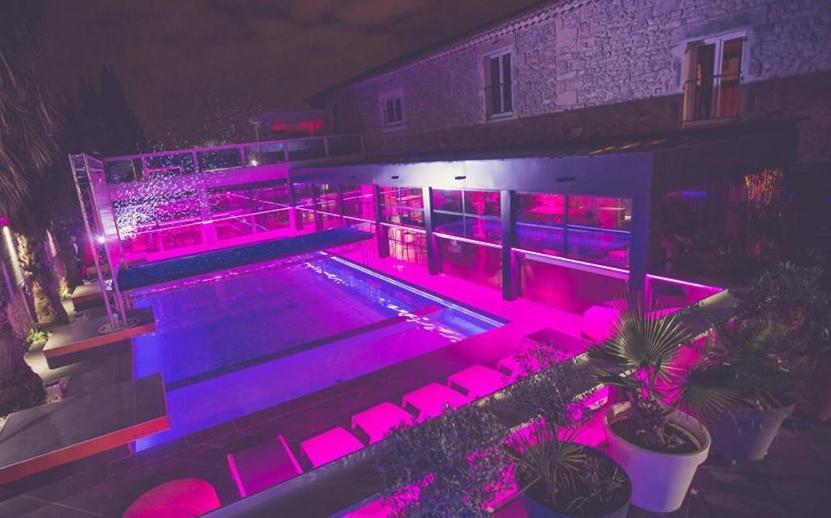 Mas La Farelle Gite, Fitness & Salle De Jeux Gratuite & Spa En Supplement Nîmes Eksteriør billede
